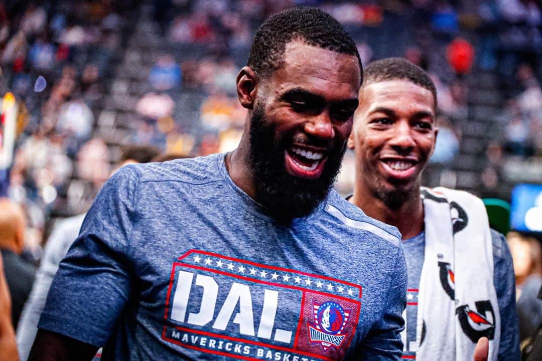 ティム・ハーダウェイ・ジュニアのインスタグラム：「💪🏾」