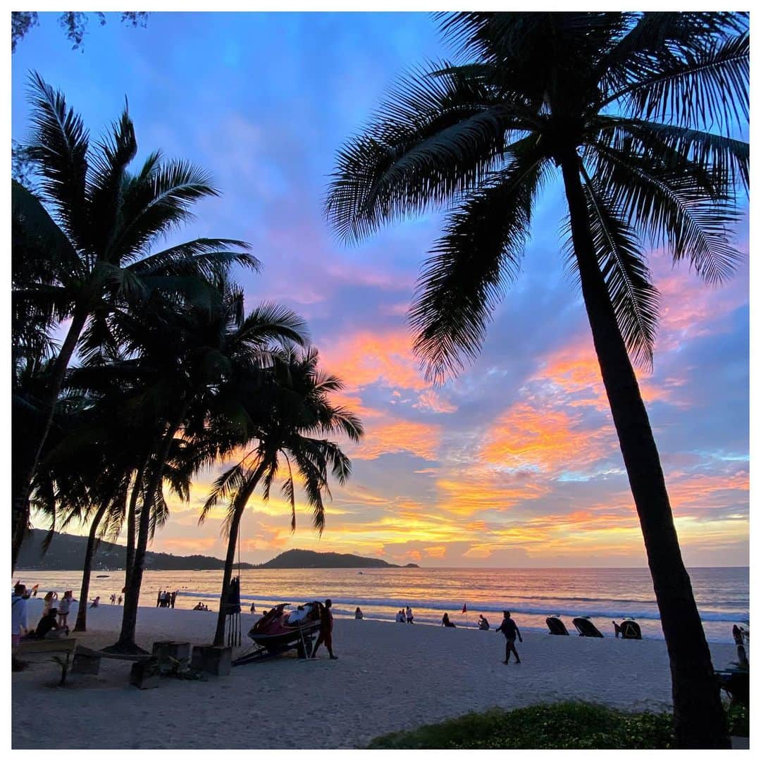 岩崎拓馬さんのインスタグラム写真 - (岩崎拓馬Instagram)「Sunset at Patong beaah . . 幸せのおすそわけ . . #phuket #patong #sunset #happytime」11月10日 14時20分 - happy_takuma