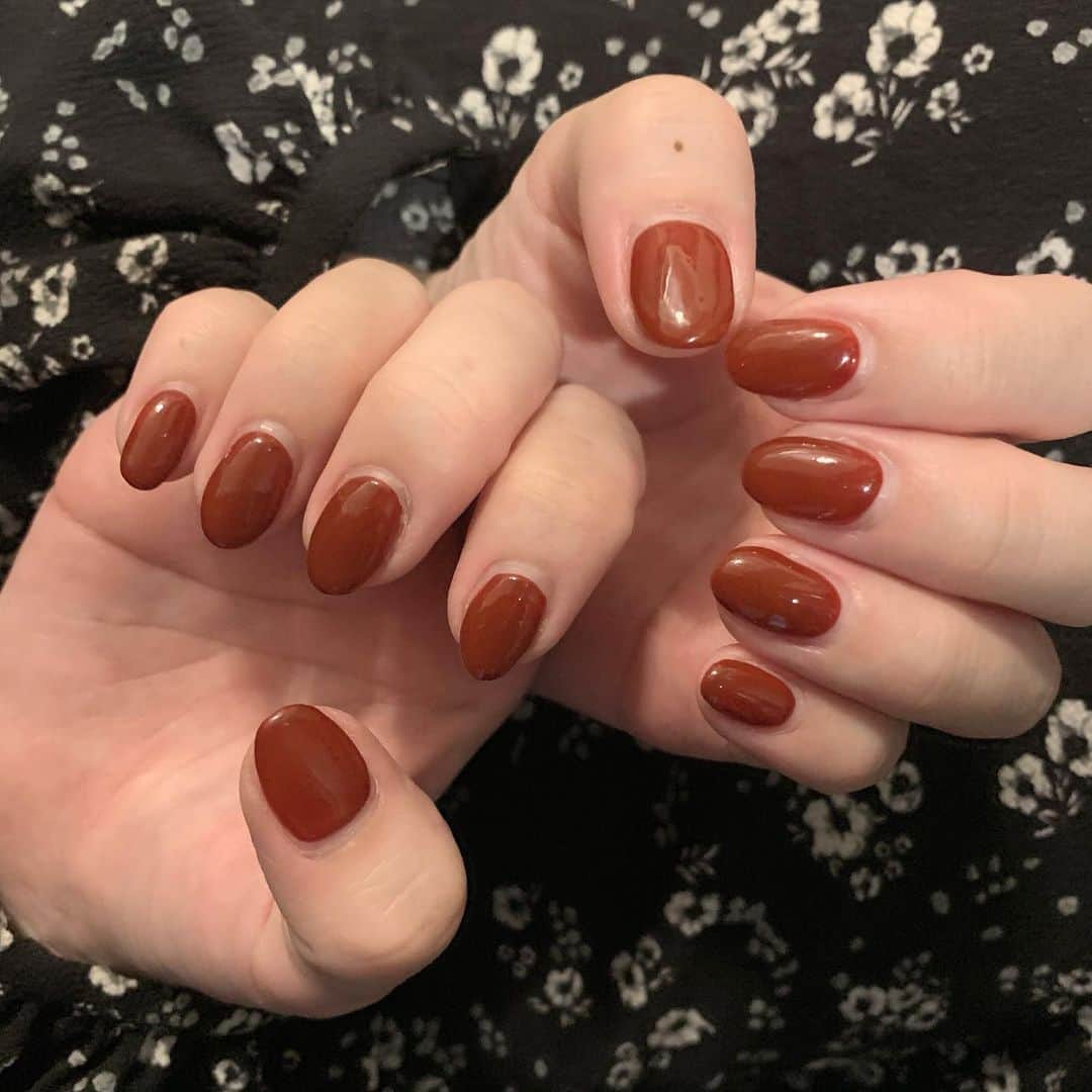 鏑木梨奈のインスタグラム：「. . 𝑁𝑒𝑤𝑁𝑎𝑖𝑙 ♡ . 短めが気分♬ . . #nail #newnail」