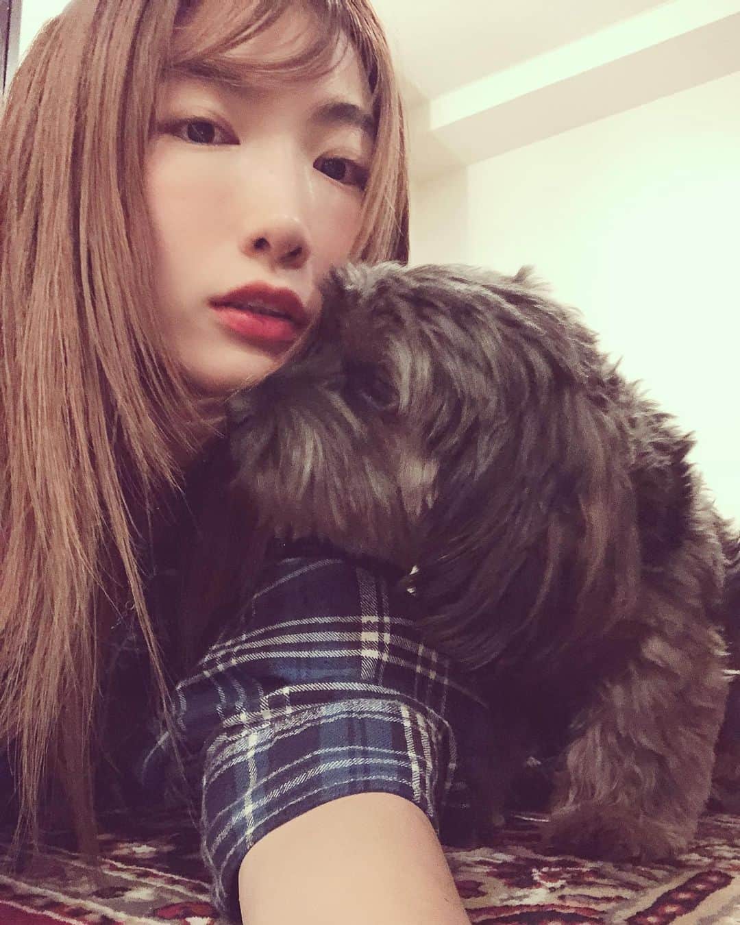 中嶋イッキュウのインスタグラム：「なかちゃん毛が伸びたね」