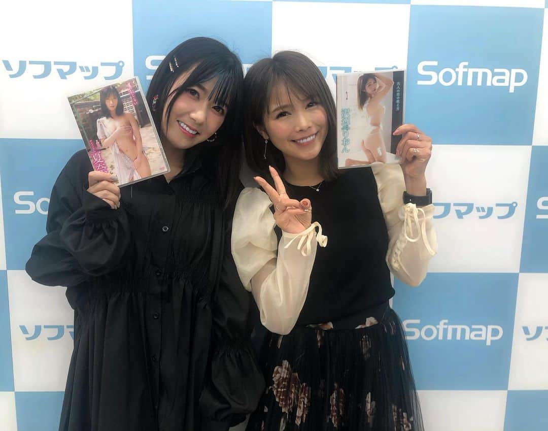 沢辺りおんさんのインスタグラム写真 - (沢辺りおんInstagram)「無事DVDイベント終わりました！ 会場に遊びにきてくれた皆さん、本当にありがとうございました👼🏻💓💕 まだGetしてない方もネットや店舗でGetしてね！」11月10日 17時11分 - rionsawabe