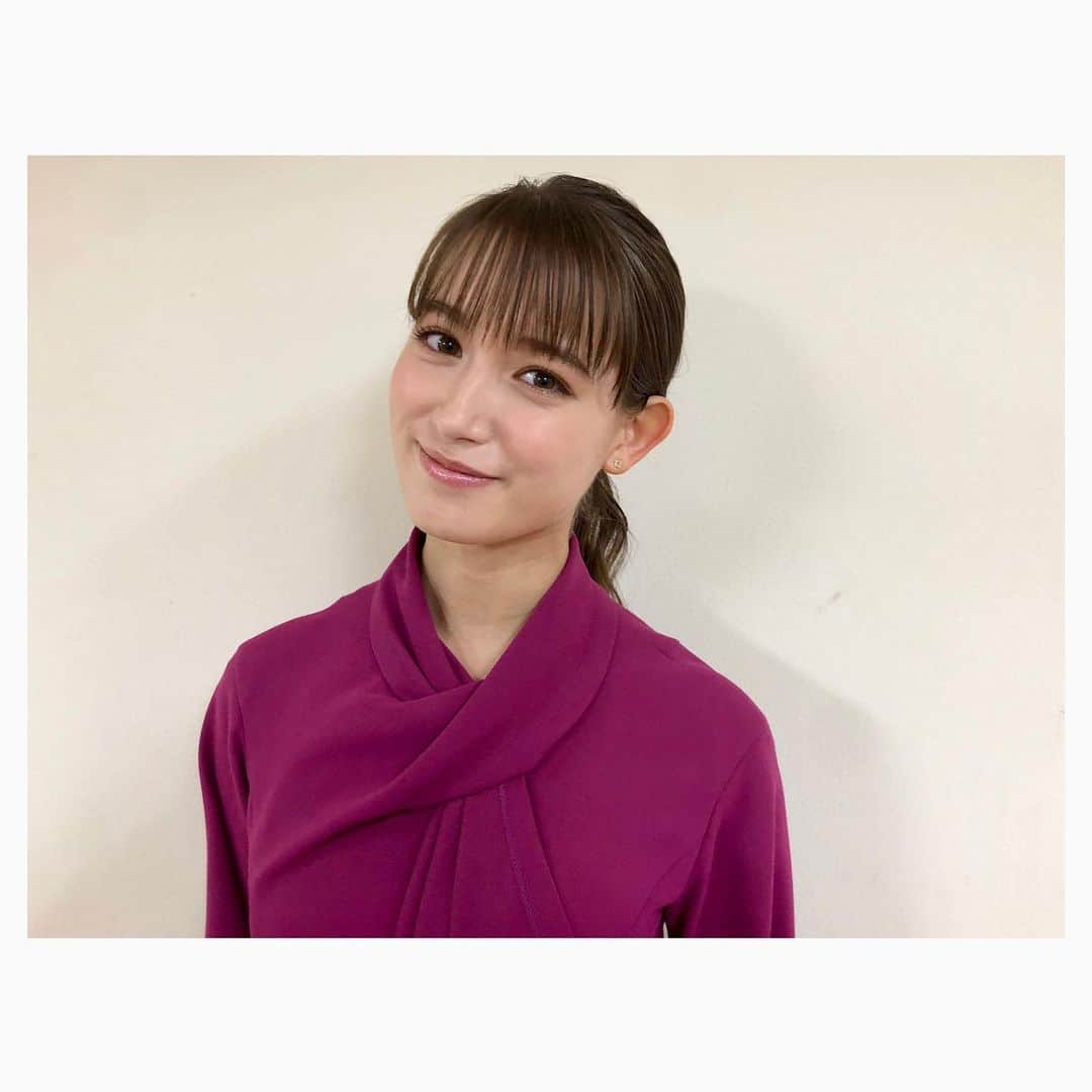 菊池かずみさんのインスタグラム写真 - (菊池かずみInstagram)「NHKの特別ニュース番組 『祝賀御列の儀』トラウデン直美ちゃん✨💄 トラちゃん世代の意見や思考、時にハッとさせられることが多々あります。 あの場で言葉を伝える様、そして礼儀はいくつも年下に思えないほどステキで尊敬します✨  #祝賀御列の儀 #NHK #トラウデン直美 #出過ぎず抑えすぎずオシャレすぎず普通すぎない #ヘアメイク #kikkuhair #kikkumakeup」11月10日 17時58分 - kikku726