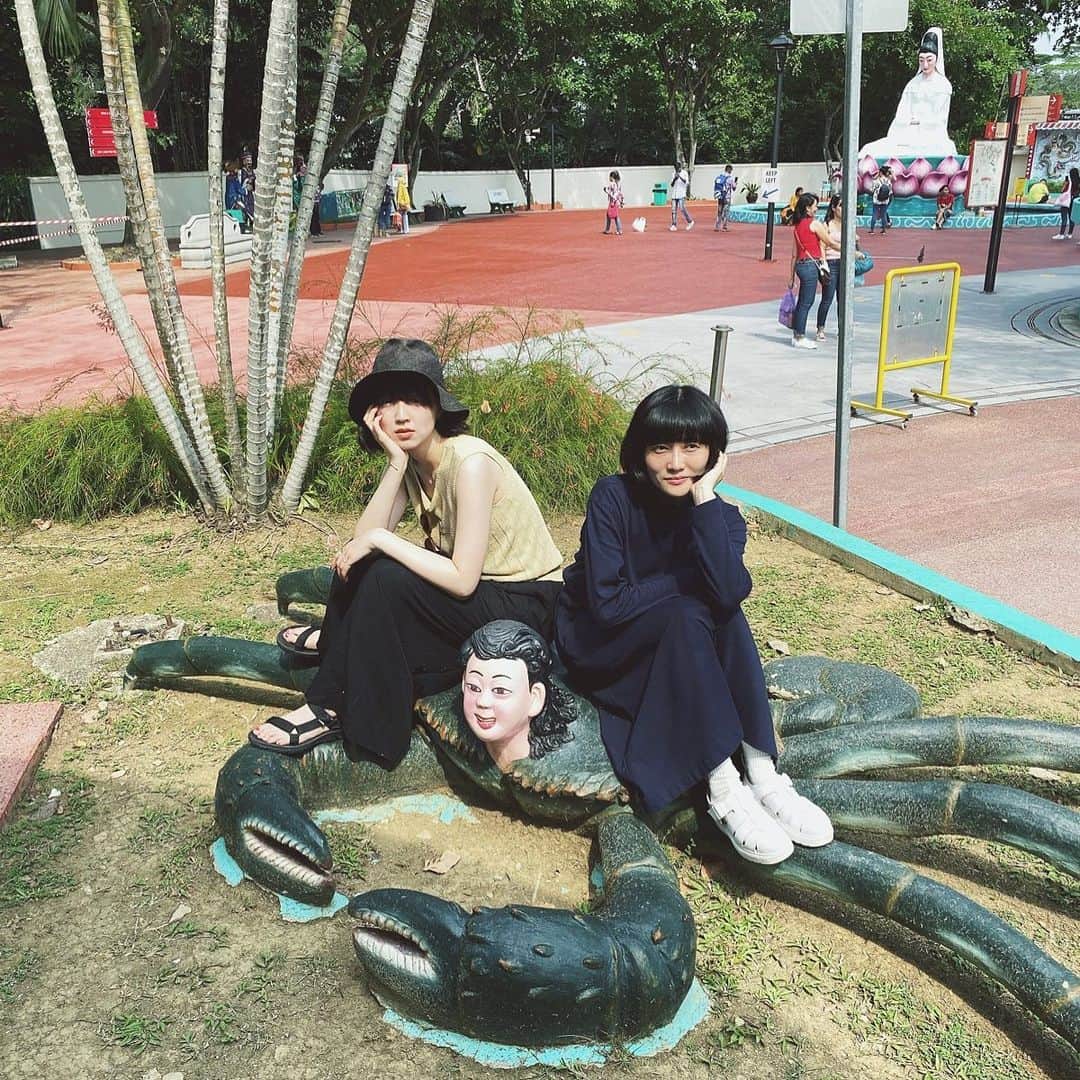 小谷実由さんのインスタグラム写真 - (小谷実由Instagram)「girls on the 蟹女」11月10日 18時01分 - omiyuno