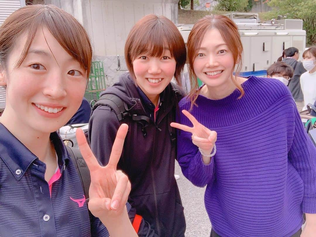 井上香織さんのインスタグラム写真 - (井上香織Instagram)「2019.11.10 ・ 一緒にはやっていないけどいつも きらさーんって来てくれる 可愛いこずちゃん♡ @kozue_hayasaka ・ 自撮りが上手らしくて撮ってもらった😆 ・ #デンソーエアリービーズ #早坂梢依 #がんばってね」11月10日 18時13分 - kaorin888