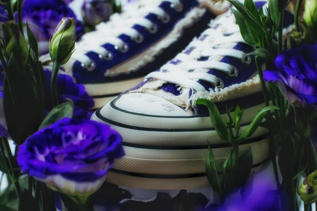 呉建豪のインスタグラム：「Midnight Tonight 💜 11/11 #ThePurpleOne」