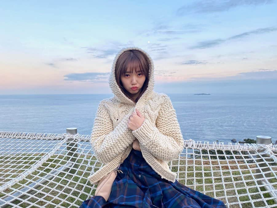 江野沢愛美さんのインスタグラム写真 - (江野沢愛美Instagram)「#atami  #アカオハーブアンドローズガーデン  すっごく好きなところだった！ 15時半くらいに行くのオススメ。 オフ写真たくさん撮ったのでちょこちょこ載せますね〜」11月10日 19時06分 - enosawa_manami