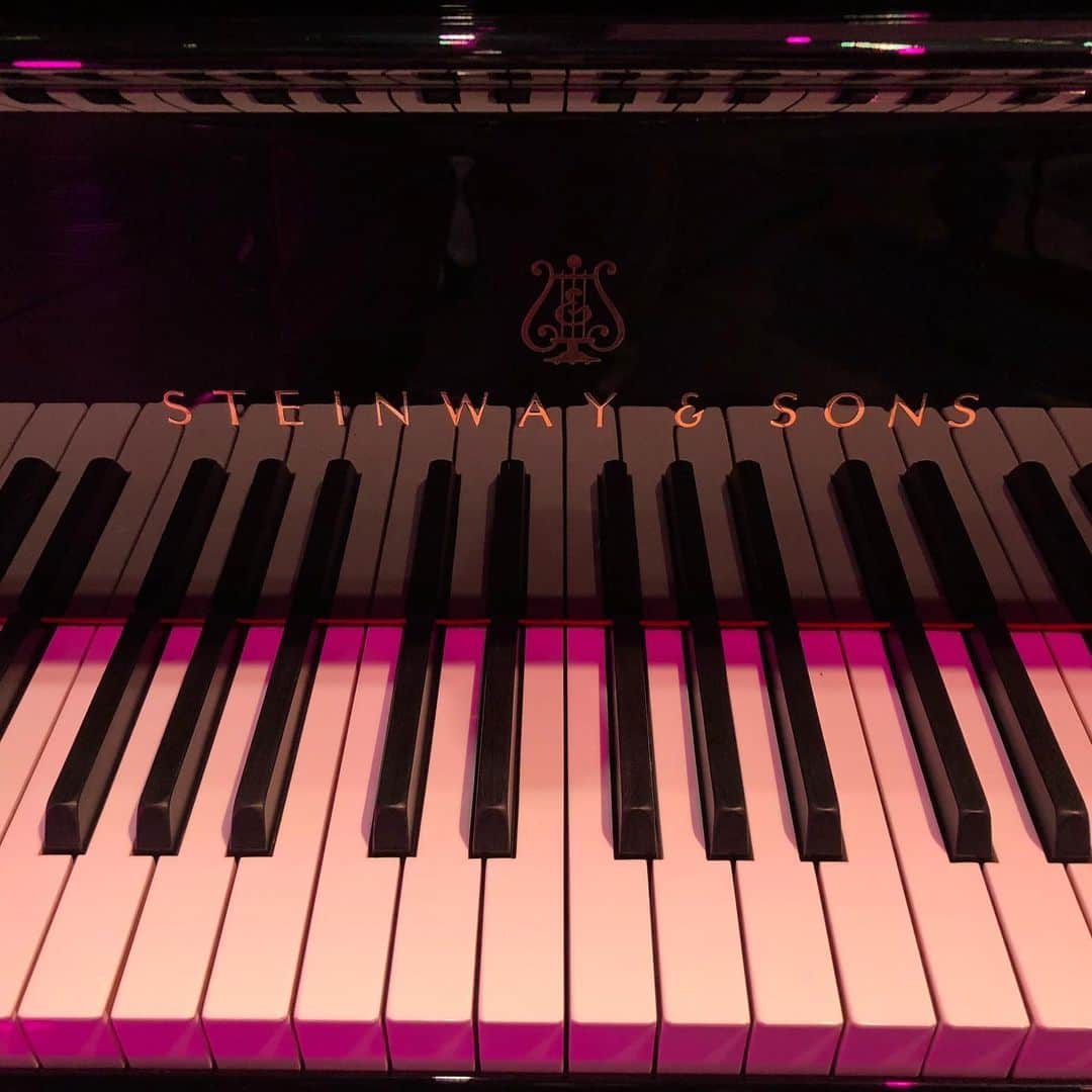 上杉洋史のインスタグラム：「526535 D #piano #steinway #venue #todayspiano #instapiano #a」