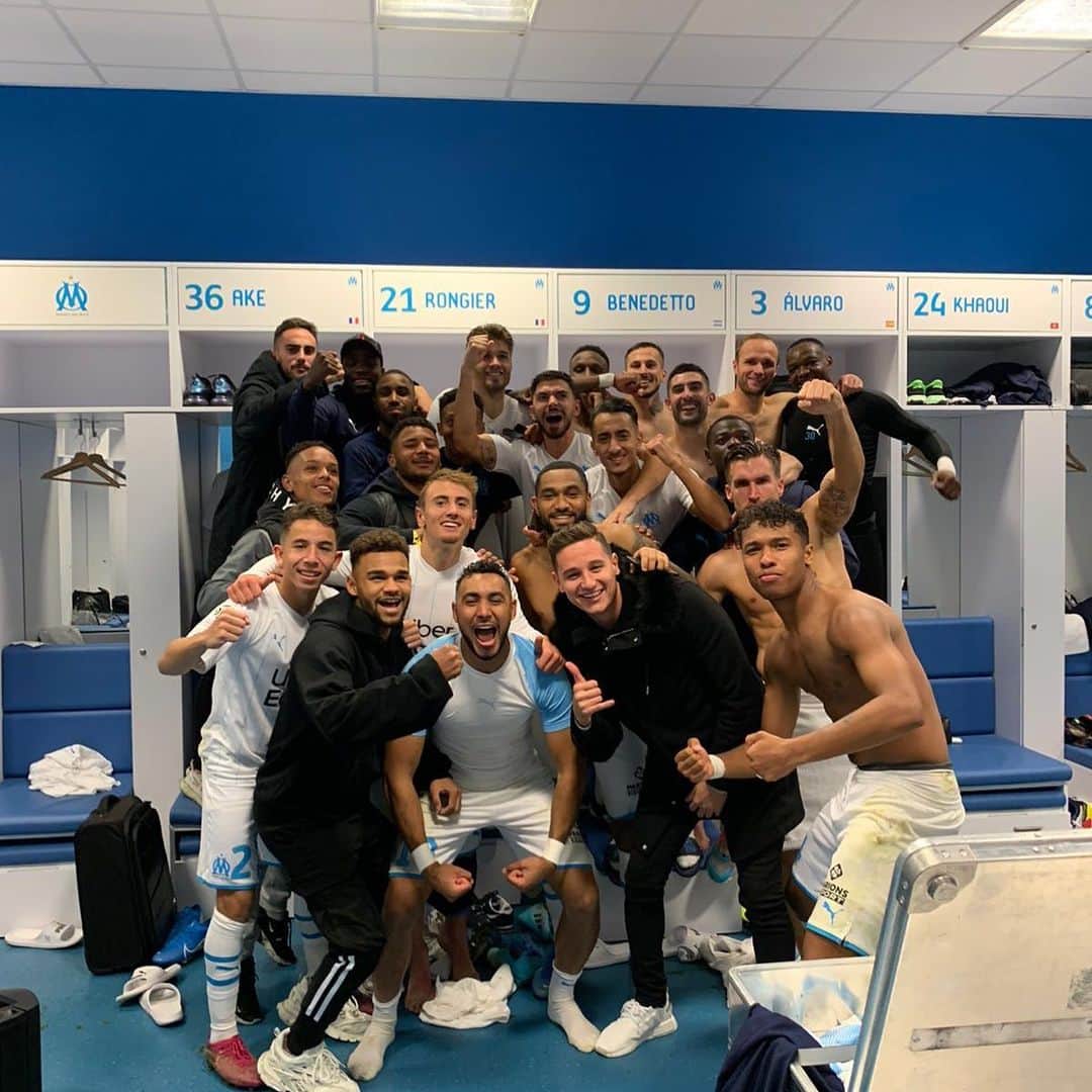 スティーヴ・マンダンダのインスタグラム：「⚪️Ⓜ️ #winners @olympiquedemarseille」