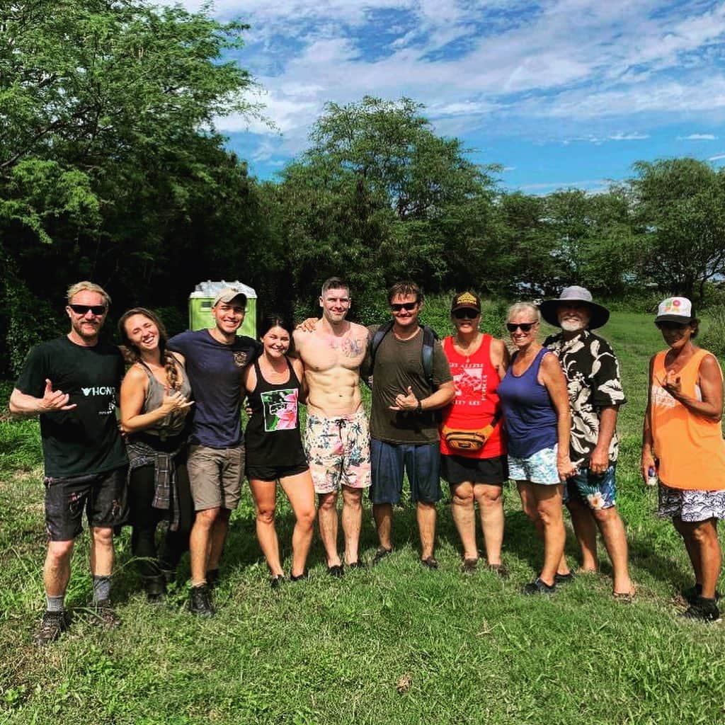 ザッキー・ヴェンジェンスさんのインスタグラム写真 - (ザッキー・ヴェンジェンスInstagram)「Such a great time yesterday working with Climate Healthy Communities, students from Kailua Intermediate School, the crew from Treehouse Co-working, and 808Cleanups to restore native plants to the Hamakua Marsh in Kailua. An incredible turnout and an awesome effort! Way to go everyone!! #volunteer #hamakuamarsh #808cleanups #dowork #treehousecoworking #kailua #oahu #hawaii #restore #preserve #protect #wetlands」11月11日 7時56分 - zacharymerrick