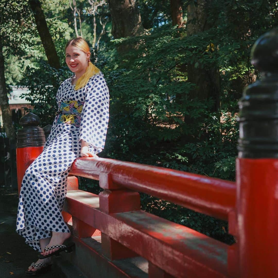 Anji SALZさんのインスタグラム写真 - (Anji SALZInstagram)「This years weather is so delayed that I could still wear a yukata in October 🙈💦 Just some casual snaps from Nagano prefecture. Starting to become obsessed with Japan’s country side 🥰❤️ #mainichikimono」11月11日 0時23分 - salztokyo