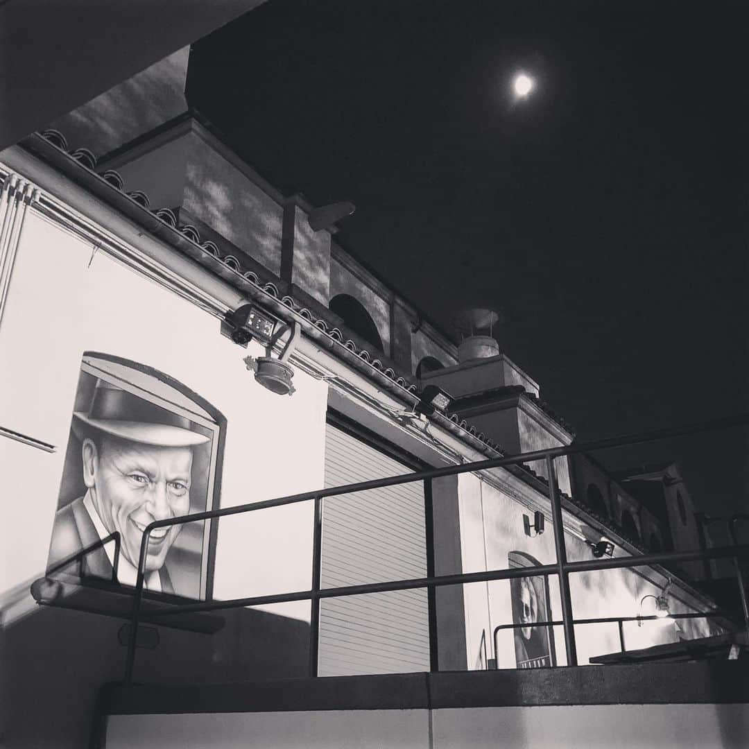 鈴木みのるさんのインスタグラム写真 - (鈴木みのるInstagram)「moonlight  月明かりに照らされると、さっき見た風景も違って見える。全てを照らすのが太陽だとしたら、月は大切なものというか…真実を照らす。。そんな感じ。in Sanjose」11月11日 0時48分 - suzuki.d.minoru