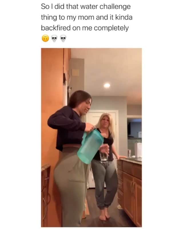 Funny Postsのインスタグラム：「••••••••••• 😂 That was unexpected 💬 Video by: @zeinagreige & @jennagreige 🎥 Double tap for more videos!」