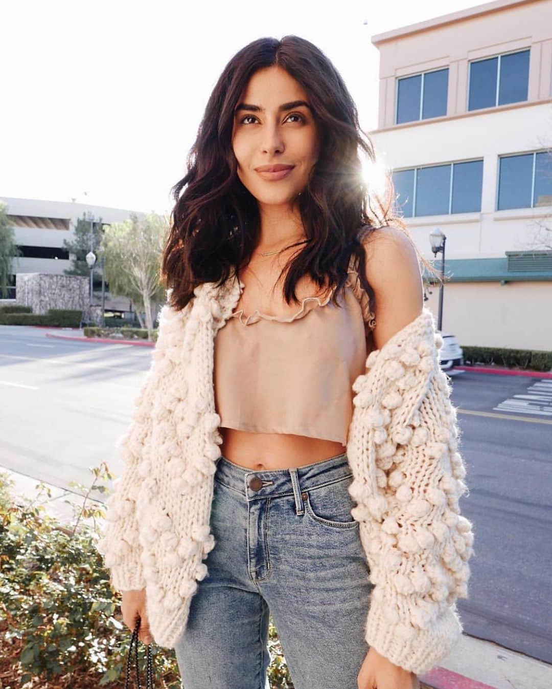 Sazan Hendrixさんのインスタグラム写真 - (Sazan HendrixInstagram)「I realize my style is a reflection of my mood can you tell by these pics 😄🙃😌 What outfit in this swipe best describes your mood today? ✨ #happysunday #mystyle #sundaybest」11月11日 2時54分 - sazan