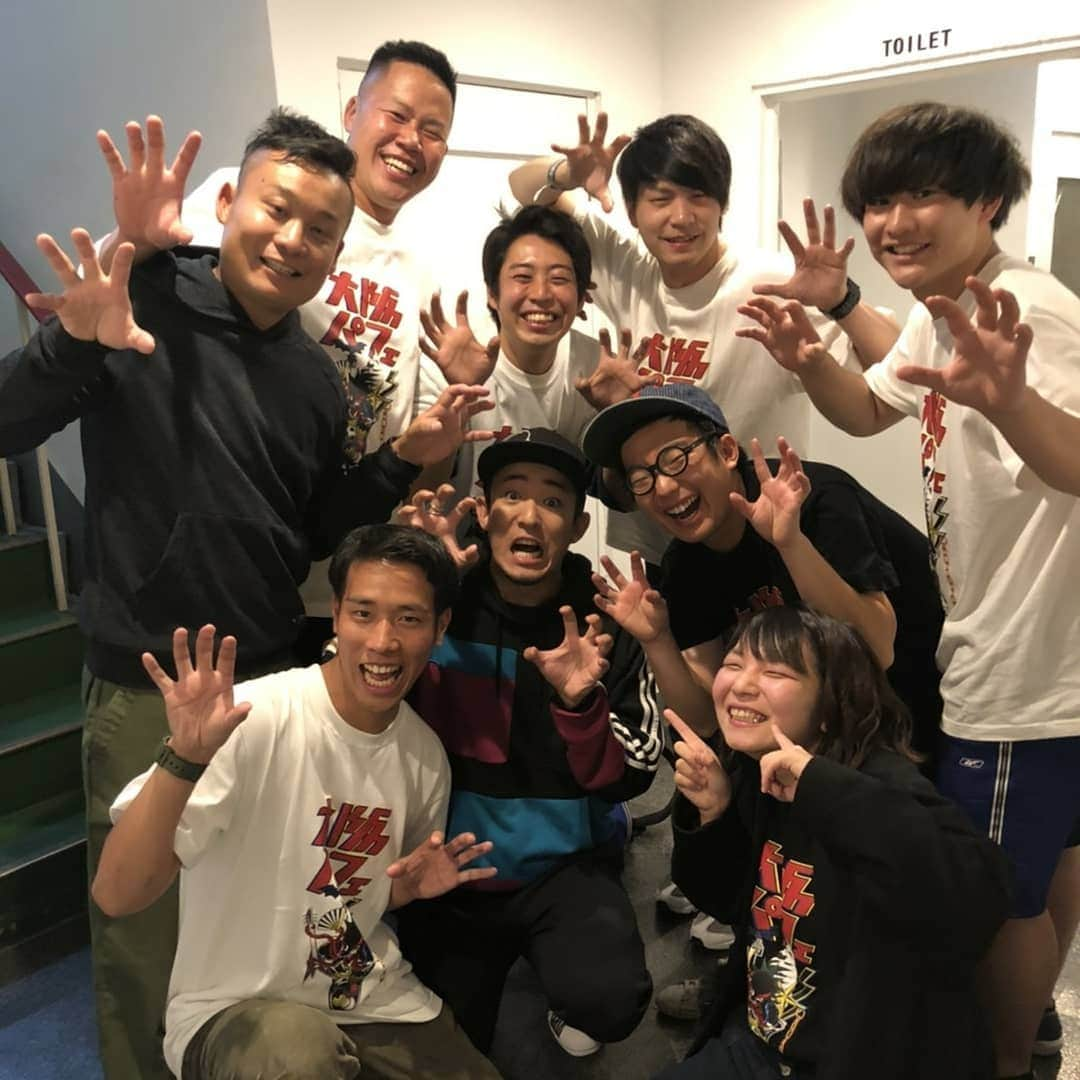 ファンキー加藤さんのインスタグラム写真 - (ファンキー加藤Instagram)「#大阪パフェ #完全熱唱 #爆唱 #楽唱  #月亭方正 さん #たむけん さん #ありがとうございました」11月11日 3時09分 - funkykato_funkykato_funkykato