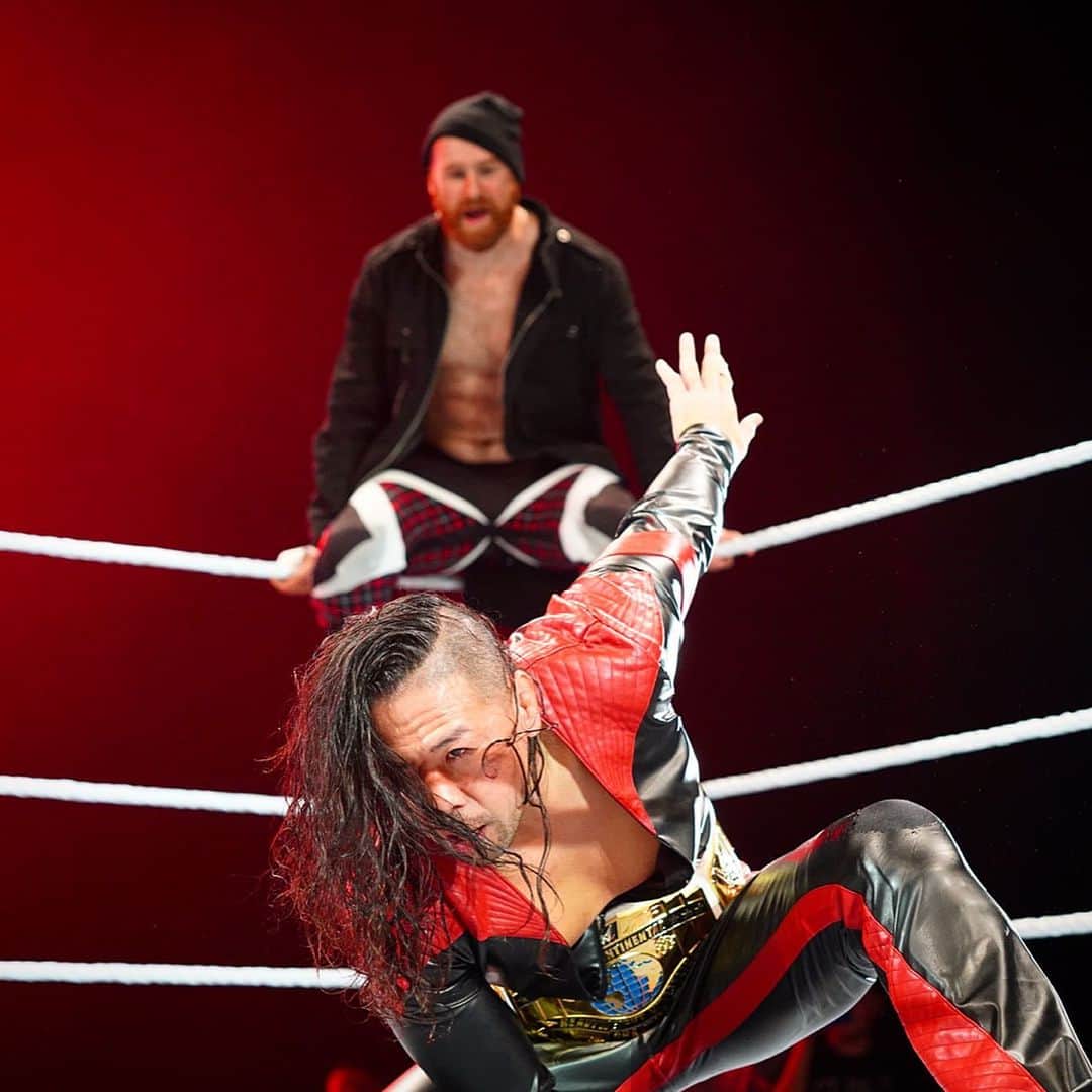 WWEさんのインスタグラム写真 - (WWEInstagram)「Can anybody stop @shinsukenakamura when he’s got backup like @samizayn?! #WWEDublin」11月11日 3時54分 - wwe
