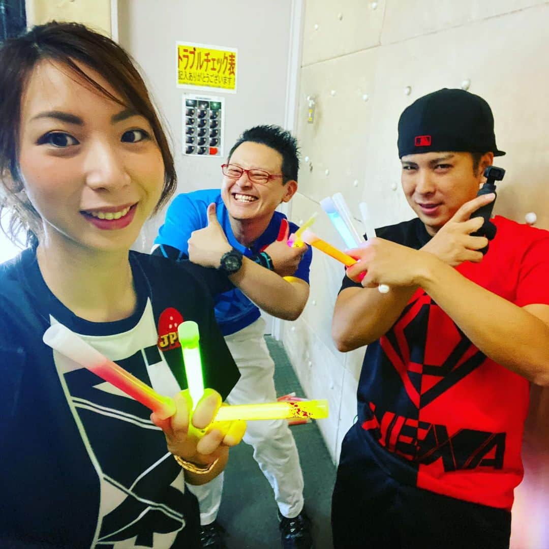 のインスタグラム：「#ヘキサコロナコラボ　イベント2019全日程終了しました！めちゃめちゃ楽しかったです！2次元で繋がっている方々と、リアルにお会いできる貴重な機会。普通のチャレンジマッチとは違う特別な雰囲気にしたい、と毎回メンバーとコロナのスタッフで試行錯誤考えています！今回も、大成功に終わりましたが更にいいものにしていけるよう、どんどん大きくなって帰って来れるよう頑張ろうと刺激を受けました^ ^  もう。感謝しかないです！ ありがとうございます！  #bowling #볼링 #ボウリング #ボーリング #HEXA」