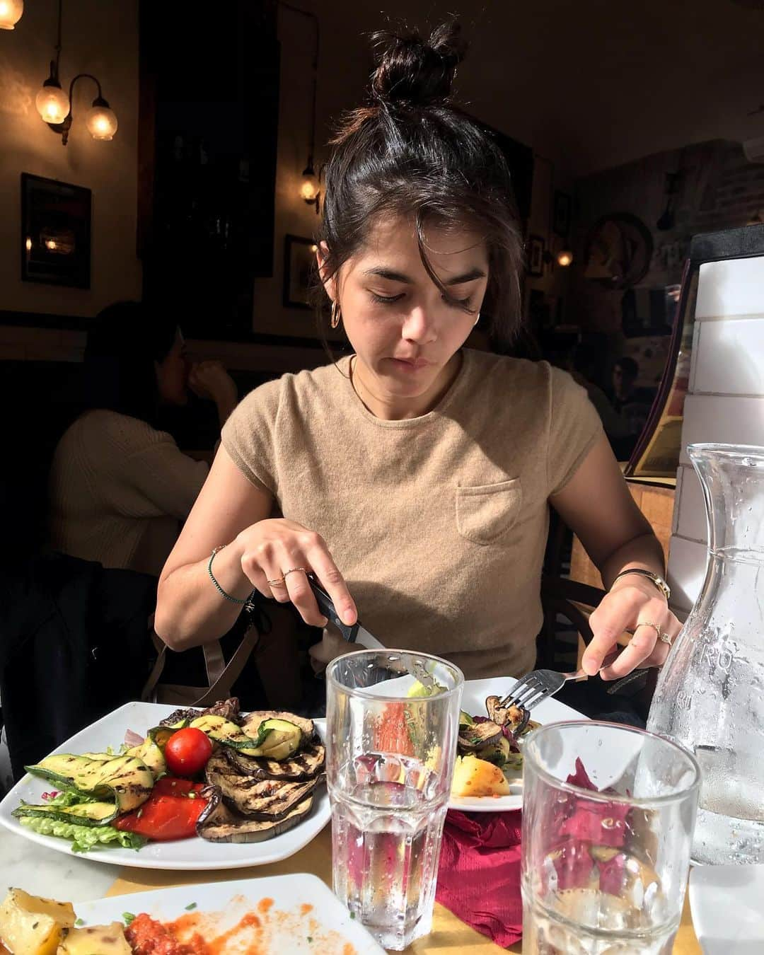 すみれ・ソフィのインスタグラム：「Love Italian food and Italy 🇮🇹 can I be half Italian too? Thanks 🥰」