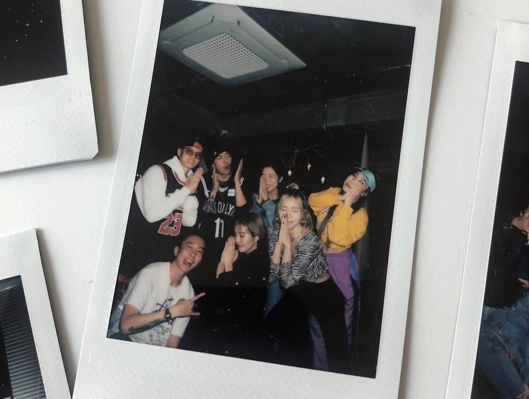 プニエル さんのインスタグラム写真 - (プニエル Instagram)「Happy birthday @joankeem and @ashleybchoi ! 90s theme party was fun!  생일 축하해! 90년대 테마 파티 재미있다!」11月11日 16時37分 - btobpeniel