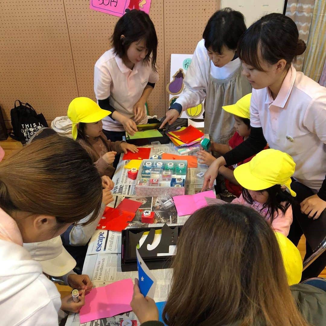 福岡女子短期大学さんのインスタグラム写真 - (福岡女子短期大学Instagram)「福祉まつりに参加しました。子どもたちたくさん来ていただきました。大学生も。沢山の交流が出来ました。 . .  #子ども学科　#福岡女子短期大学子ども学科　#福女短　#福女短スナップ #何気ない瞬間を残したい #スナップ #スナップ写真 #bbf #bf #l4l #instalike #写真好きな人と繋がりたい #女子大生 #カメラ好きな人と繋がりたい　#過去pic」11月11日 8時46分 - fukuoka_wjc