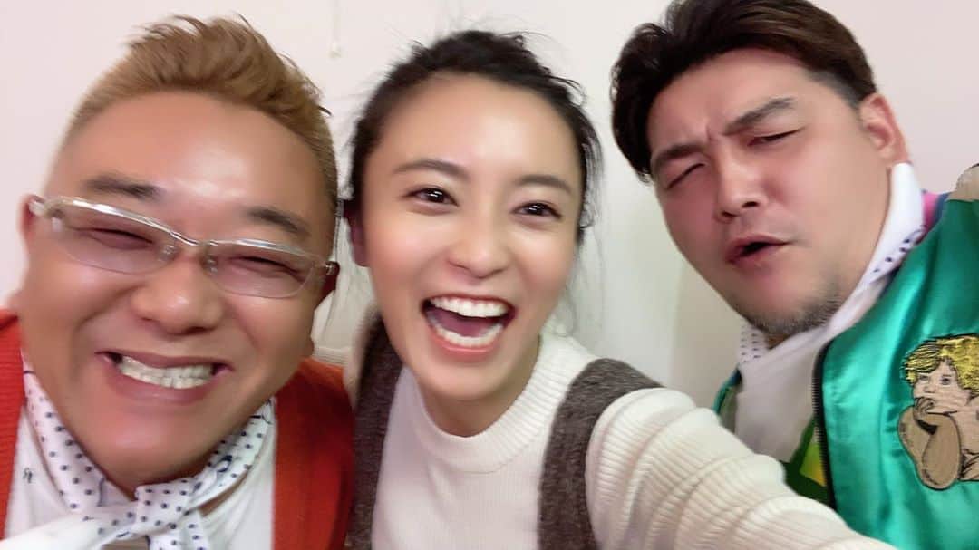 小島瑠璃子さんのインスタグラム写真 - (小島瑠璃子Instagram)「🥪 サンドさんにサンドしてもらいました🥰インスタ映えしすぎている✨最高の笑顔✨」11月11日 9時21分 - ruriko_kojima