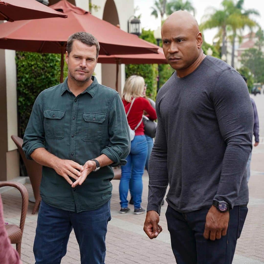 NCIS:LA 〜極秘潜入捜査班のインスタグラム：「The #NCISLA team links the theft of an undersea drone prototype to a video game streamer’s elaborate party on a new episode tonight!」