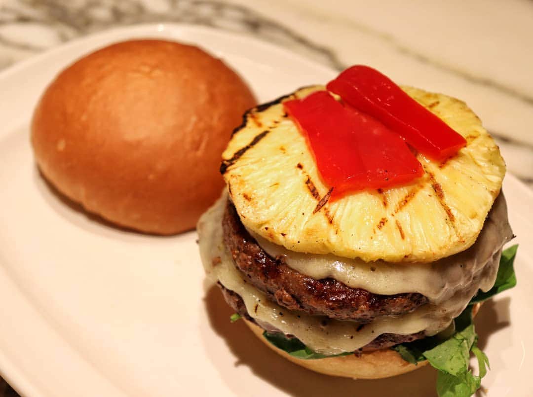 THE COUNTER JAPAN公式のグルメインスタ