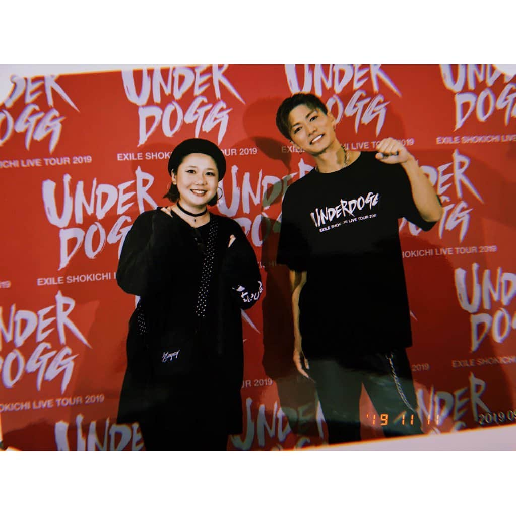 林唯衣さんのインスタグラム写真 - (林唯衣Instagram)「届きましたー！ありがとうございまーす！！！　#UNDERDOGG #苫小牧と千歳出身の34歳同士」11月11日 12時10分 - yui__hayashi