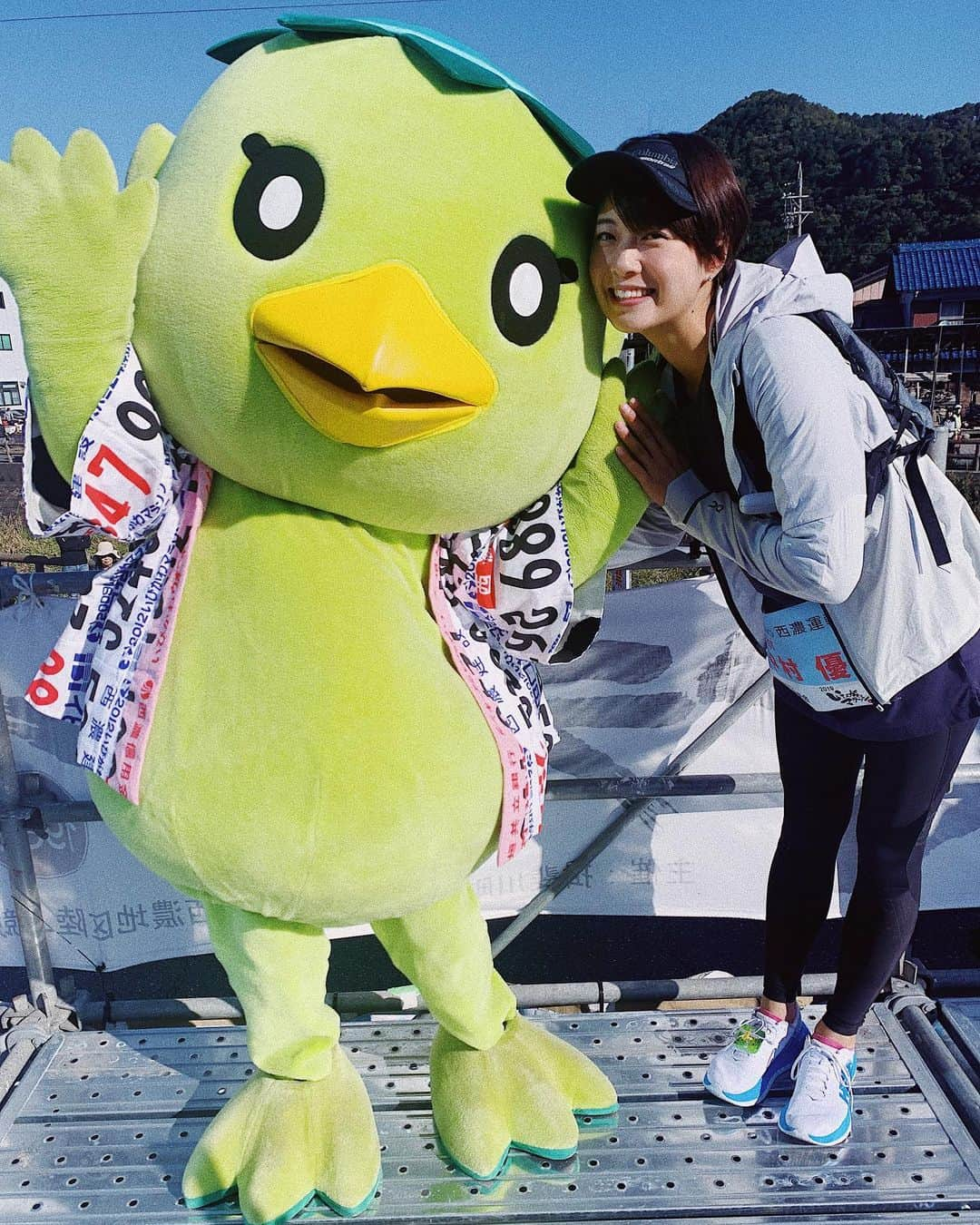 中村優さんのインスタグラム写真 - (中村優Instagram)「いびがわマラソン2019✨ 今年もありがとうございました！ 坂の多いハードなコースですが、応援も賑やかで終始楽しく走れました🏃‍♀️また来年もいびがわで会いましょう🍁　@ibigawamarathon1988_official」11月11日 12時24分 - nkmr_yu