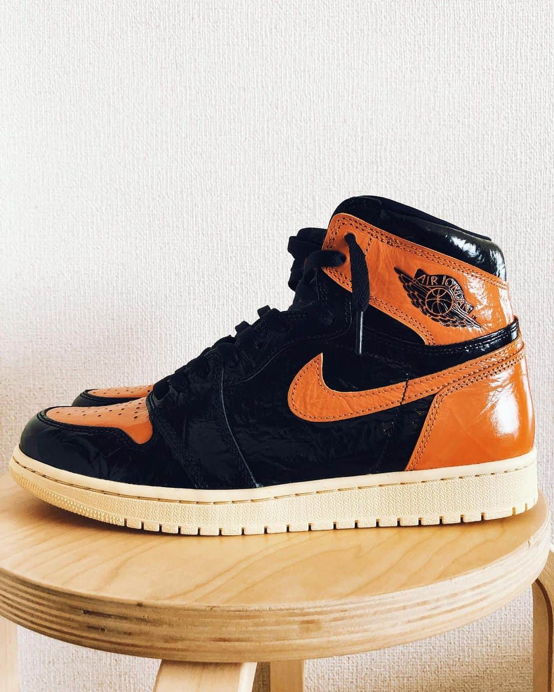 yuxuki wagaのインスタグラム：「AJ1 Shattered Backboard 3.0」