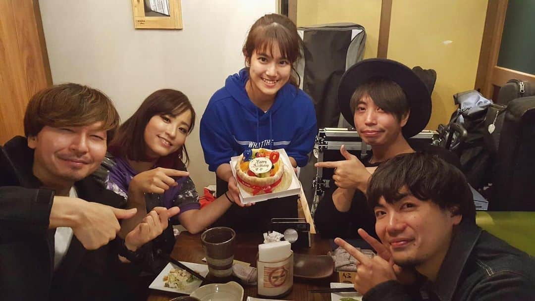 北原ゆかのインスタグラム：「初ワンマンライブin東京🗼  ステージから見たみんなの瞳がキラキラしてたのが印象的でした🥺✨ 最高でした！ 本当にありがとうございました！！」
