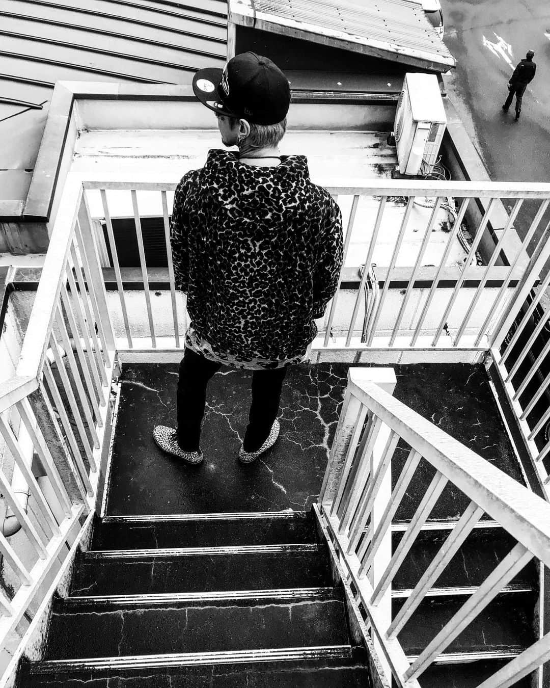 Ju-kenさんのインスタグラム写真 - (Ju-kenInstagram)「Rudie’s new hoodie! Black and whiteのLeopard この冬、こればっかり選びそう♫  Thanxxx maxxx @rudies_satoshi  #rudies #hoodie #docs」11月11日 15時02分 - jkn627
