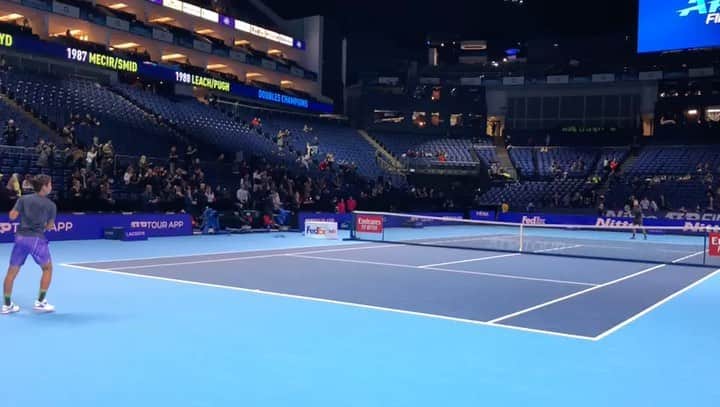 望月慎太郎のインスタグラム：「Big honor to be practice partner for @nittoatpfinalsofficial_ this week🙏🙏🙏」