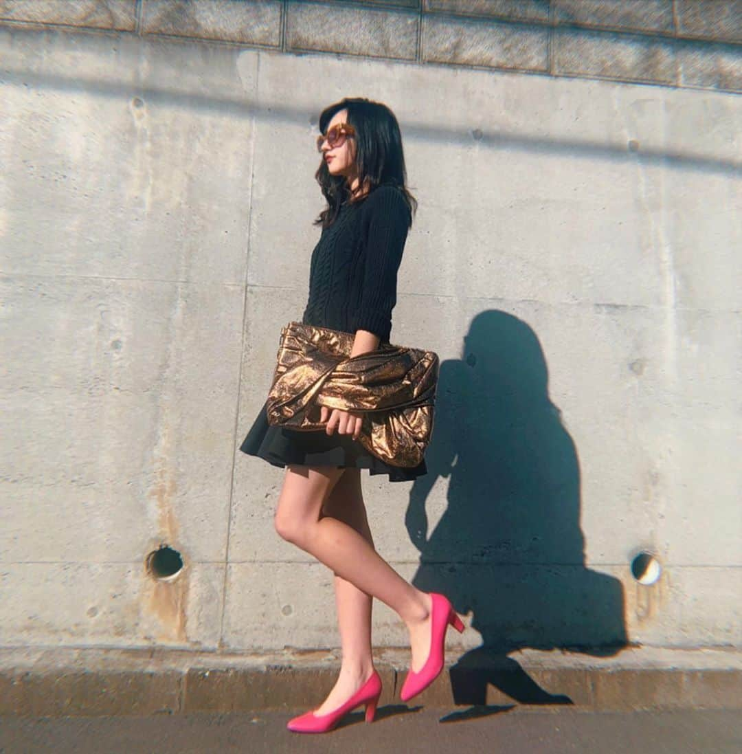 正本レイラさんのインスタグラム写真 - (正本レイラInstagram)「大人っぽコーデ💄  #style #shooting #fashion #コーデ　#balenciaga #balenciagaparis」11月11日 18時00分 - leilaazjp