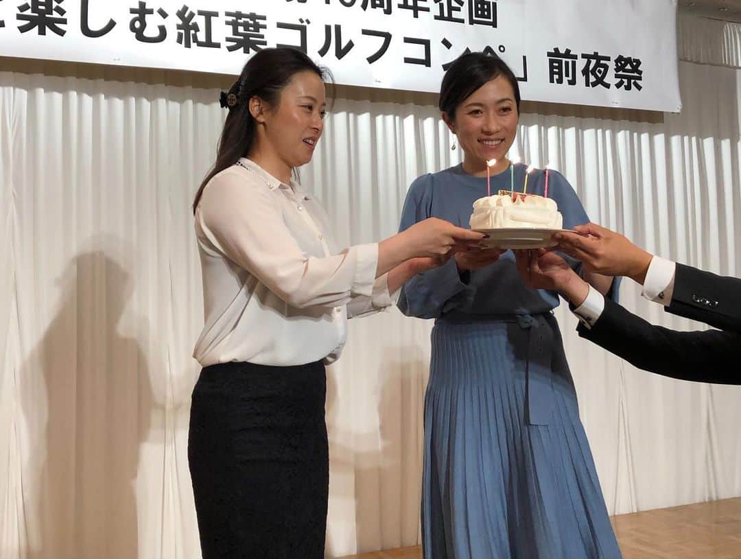 佐藤のぞみさんのインスタグラム写真 - (佐藤のぞみInstagram)「少し前の安比高原⛳️✨ 帰り新幹線が遅れるハプニングも楽しい先輩たちと最高の時間になってしまったお仕事でした🤣 #思い出深い #めげない先輩に #爆笑でしかない😂  10月生まれの未来さんと一緒にお祝いもしてもらったの✨ #岩手#安比高原#ありがとうございました#⛳️#🎂」11月11日 18時07分 - satonozomi1028