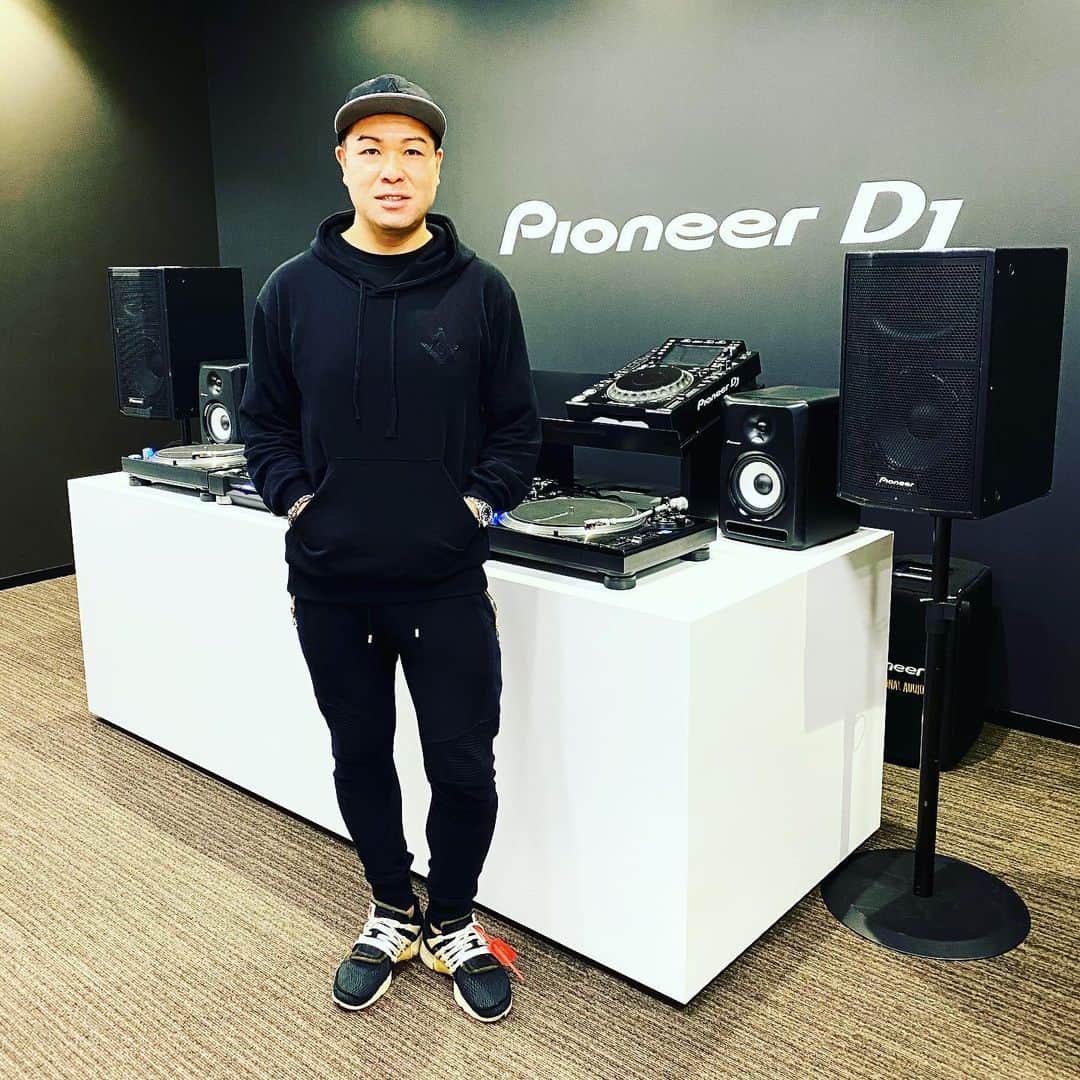 DAISHI DANCEさんのインスタグラム写真 - (DAISHI DANCEInstagram)「#PioneerDJ  毎回楽しみにしてる横浜本社訪問 DJ機器最前線のスタッフの方とお話しさせてもらえる機会はいつも本当にプラスになります‼︎」11月11日 18時12分 - daishidance666
