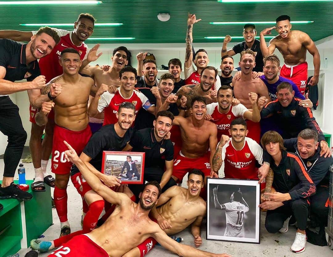 ヘスス・ナバスのインスタグラム：「Buenos días sevillistas... orgulloso de seguir sumando partidos y victorias con nuestro equipo. Vamos mi Sevilla!! ⚪️🔴 @sevillafc #VamosMiSevilla #ElGranDerbi」