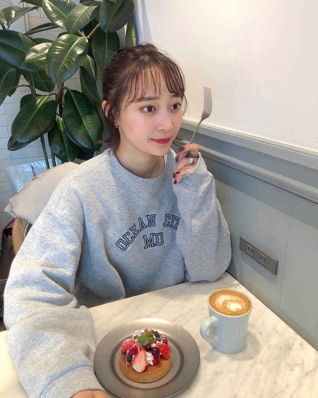 磯俣愛のグルメインスタ