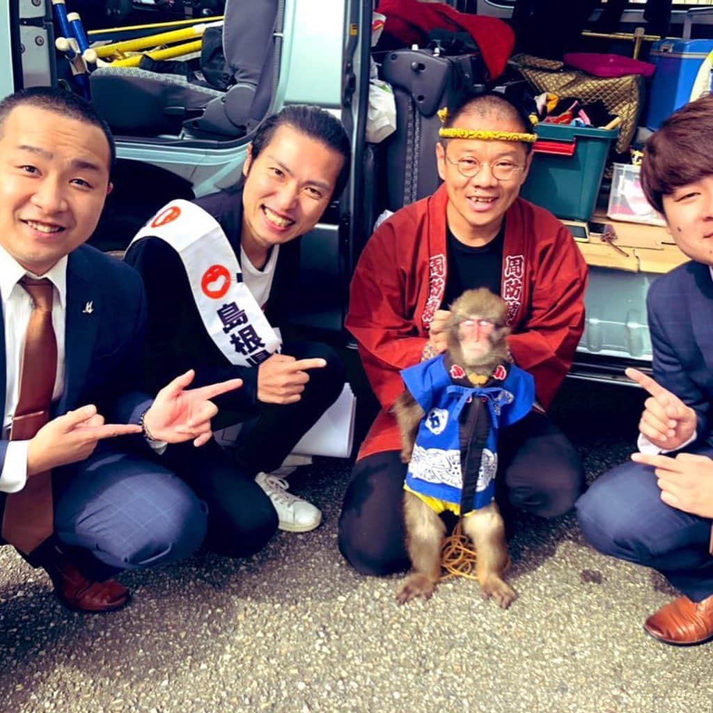 潮圭太のインスタグラム：「地元での仕事。楽しかったです。太り過ぎとの事で母は肉を食わせてくれませんでした。 #島根#益田#地元#産業祭#実家飯」