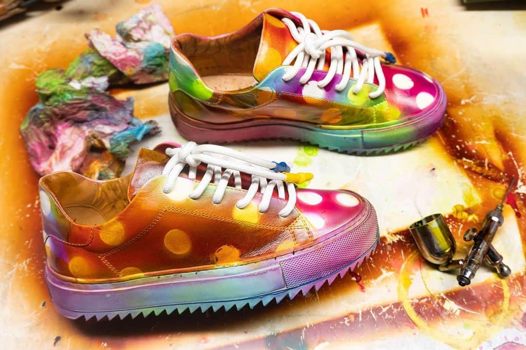 ディオニソさんのインスタグラム写真 - (ディオニソInstagram)「cApsUle LB|LucaBerioli Sneakers new collection DM FOR INFO & SHIMPMENT  #sneakers #sneaker #sneakersaddict #sneakergallery #LB #LucaBerioli #luxury #shoes #shoesaddict #handmade #handpainted」11月11日 19時33分 - blackdioniso_lb_lucaberioli