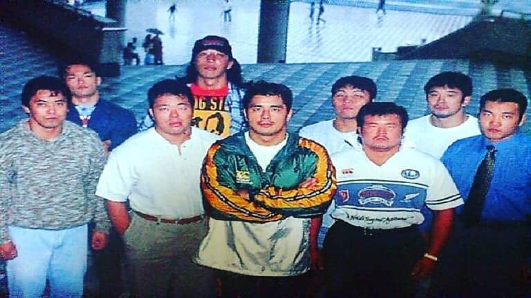 金原弘光のインスタグラム：「今日はUインターvs新日本プロレスの取材を受けたよ❗ それにしてもそんな大昔の話、まだ聞きたいのかなぁ～😱 #uwf  #新日本プロレス  #対抗戦」