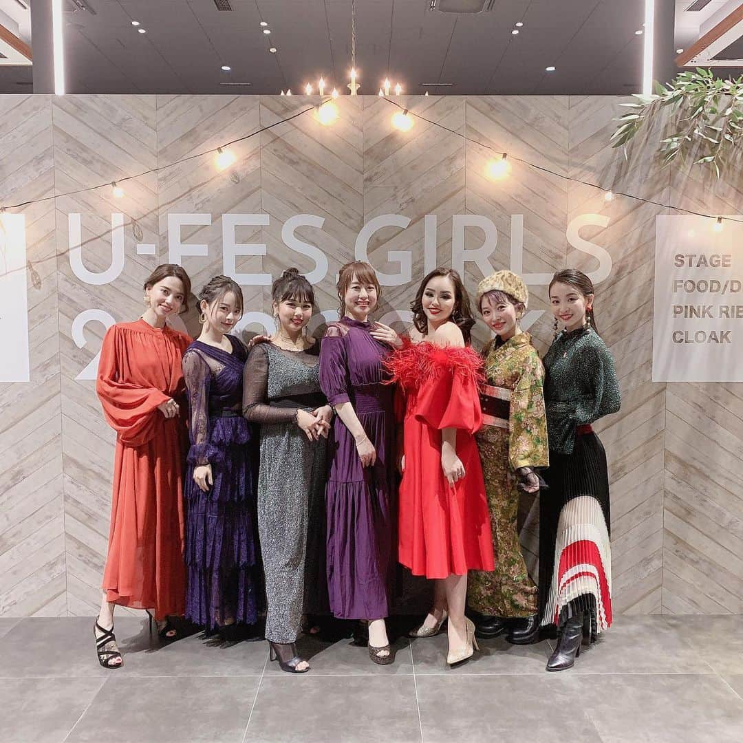 のインスタグラム：「U-FES Girls in大阪💐 お越し下さった方ありがとうございました！メンズ達にも助けられ、安定のメンバーと大阪の雰囲気でとても楽しい時間でした🥂✨ 次は仙台！楽しみにしてます😊 . 最後のブーメラン、ひとり置いてけぼりでぱちくりしてるの笑う。 . #UFES」