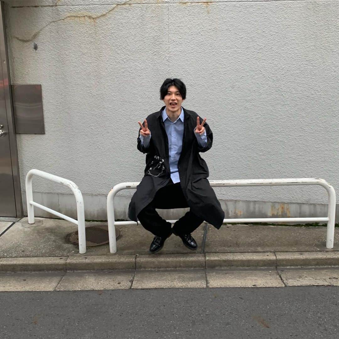 高橋璃央さんのインスタグラム写真 - (高橋璃央Instagram)「✌️」11月11日 20時14分 - takahasi_rio