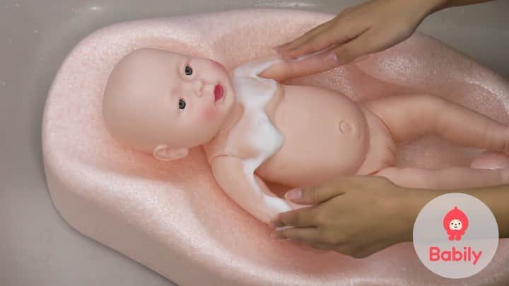 Babily[ベイビリー]-育児が楽しくなる動画サービスのインスタグラム