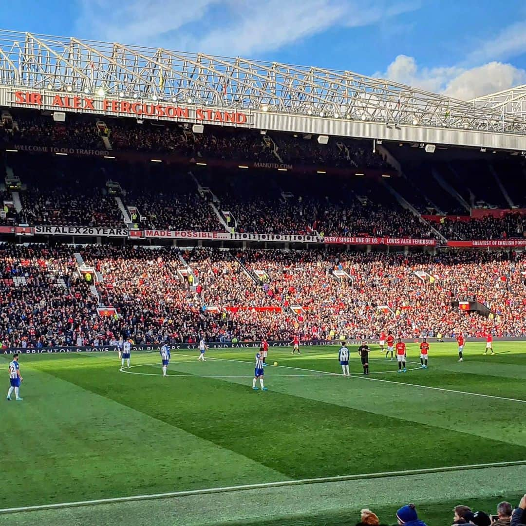 マンチェスター・ユナイテッドさんのインスタグラム写真 - (マンチェスター・ユナイテッドInstagram)「Views from the Sir Bobby Charlton Stand 🏟 #MUFC 📸: @AndrewCWall」11月11日 21時08分 - manchesterunited