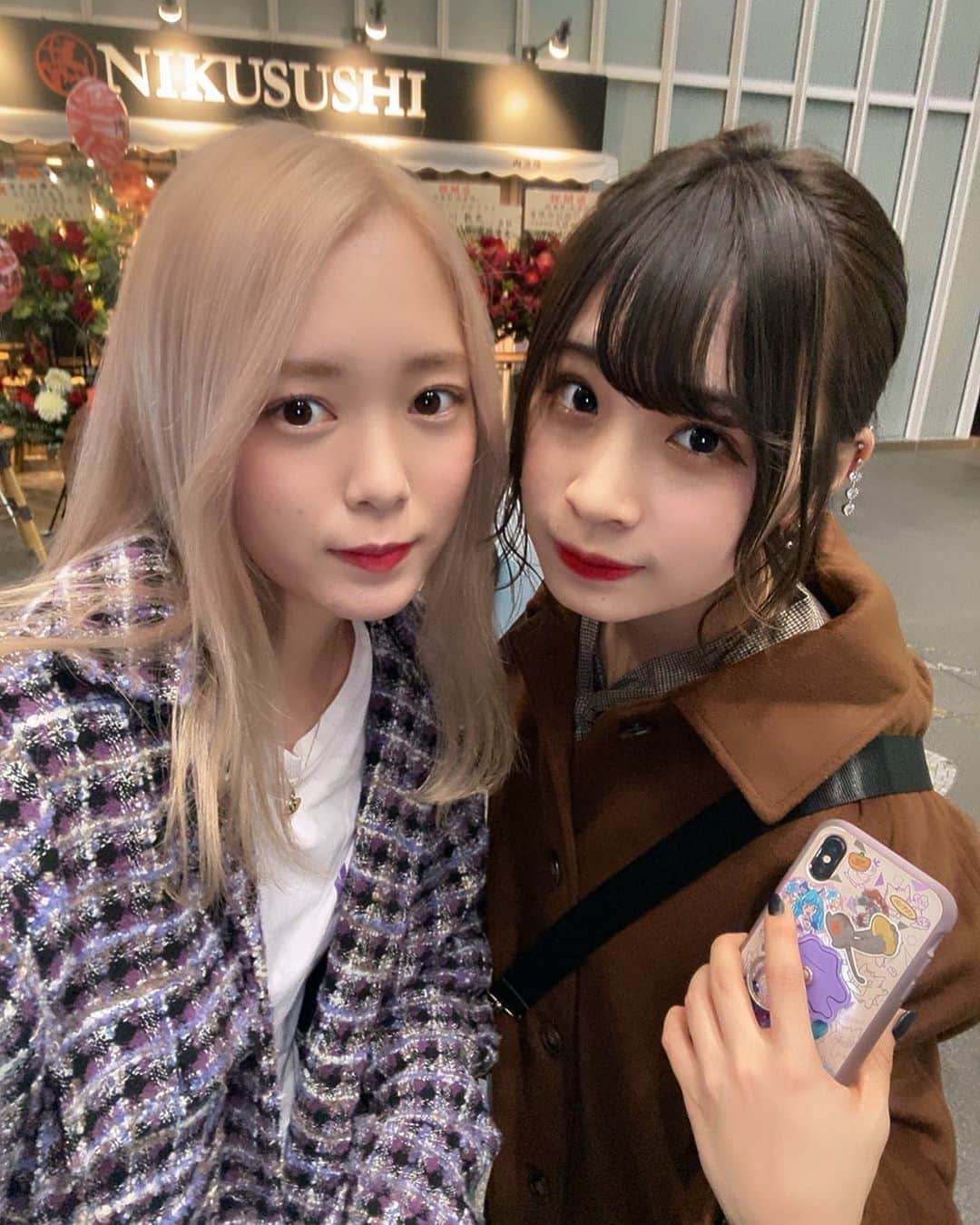 uyuのインスタグラム：「もいちゃん🌹 事務所で挨拶した以来でした。ありがとう。」