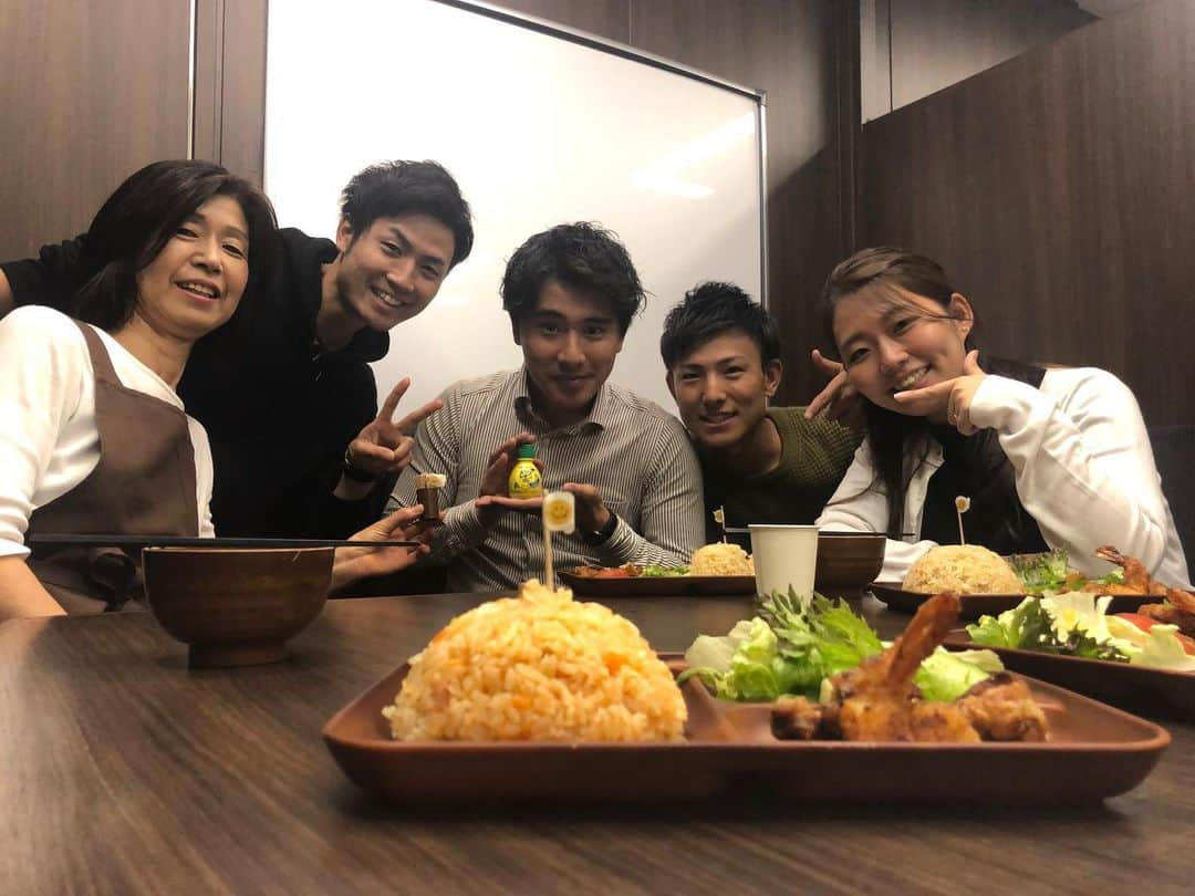 テレックス&アローさんのインスタグラム写真 - (テレックス&アローInstagram)「. . 山田さんいつも美味しいお昼ご飯ありがとうございます😊 . 栄養バランス最高です🍚 . #社内食 #山田飯 #社会人」11月11日 22時03分 - arrowgroup8800