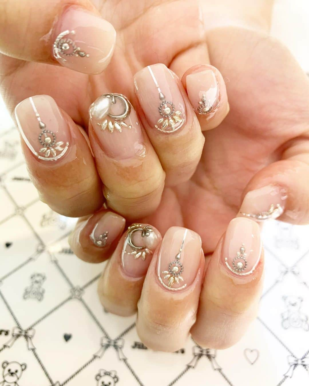 mamijinguさんのインスタグラム写真 - (mamijinguInstagram)「@ayano__sasaki 🌹  #jillandlovers #nail #nailart #paragel #gelneil#gel #ネイル #ネイルアート #me #look #love #かわいい」11月11日 22時57分 - mamijingu