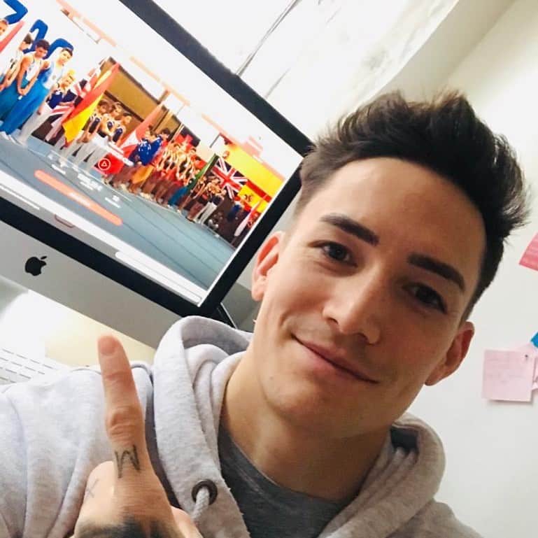 マゼル・ニューエンのインスタグラム：「Gymnastic project featuring @tusvinnhorst from the #toyotacrowd! Gymnastics club TuS Vinnhorst started and financed a project using the TOYOTA CROWD founded by my partner @toyota_de ! The project was about an international youth cup! For all supporters, the club offered great benefits which is why they reached their financing goal so fast.  As you can see, any project stands a chance, which is all the more reason to start more gymnastic projects!  #crowdfunding #teamtoyota_de #nichtsistunmöglich #gymnastics #project #themarcelnguyen」