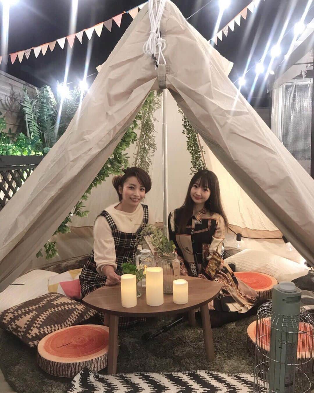 奈々子さんのインスタグラム写真 - (奈々子Instagram)「グランピング体験のできる @skyterrace33 さんへ行ってきました♪ テラスでBBQや火鍋もできますが、今回は屋内でチーズフォンデュをいただきましたよ(*^_^*) . 天気や季節を問わず年中楽しめるオシャレ空間でした（≧∇≦）刈谷駅前すぐです☆ お昼から営業してるので、お昼間のグランピング写真も映えそうです♪(*^^)o∀*∀o(^^*)♪ . . #刈谷グルメ #グルメ #刈谷デート #刈谷ランチ #刈谷ディナー #刈谷バーベキュー #刈谷BBQ #グランピング #飯テロ #ルーフトップ #映え #テント」11月12日 0時09分 - nanako__official