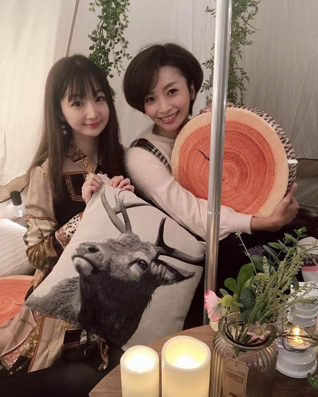 奈々子さんのインスタグラム写真 - (奈々子Instagram)「グランピング体験のできる @skyterrace33 さんへ行ってきました♪ テラスでBBQや火鍋もできますが、今回は屋内でチーズフォンデュをいただきましたよ(*^_^*) . 天気や季節を問わず年中楽しめるオシャレ空間でした（≧∇≦）刈谷駅前すぐです☆ お昼から営業してるので、お昼間のグランピング写真も映えそうです♪(*^^)o∀*∀o(^^*)♪ . . #刈谷グルメ #グルメ #刈谷デート #刈谷ランチ #刈谷ディナー #刈谷バーベキュー #刈谷BBQ #グランピング #飯テロ #ルーフトップ #映え #テント」11月12日 0時09分 - nanako__official